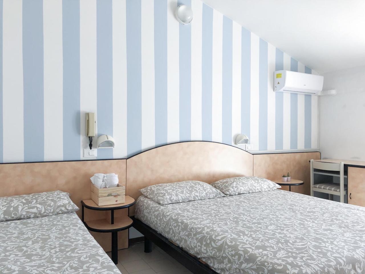 Alba B&B Cattolica Eksteriør bilde